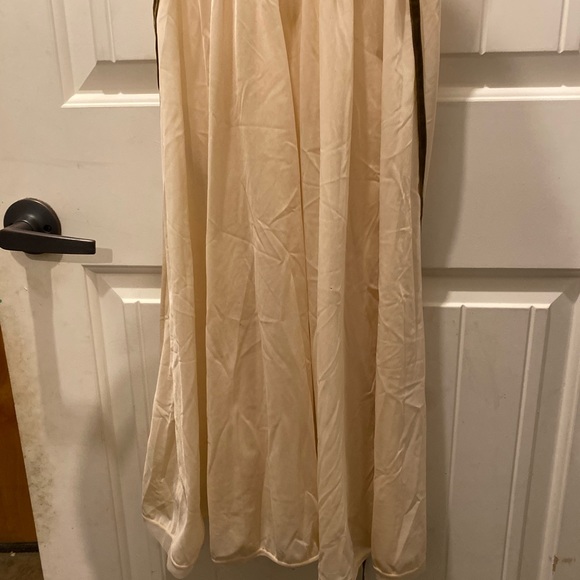 Vintage Vanity Fair Lingerie Dress - Picture 3 of 16